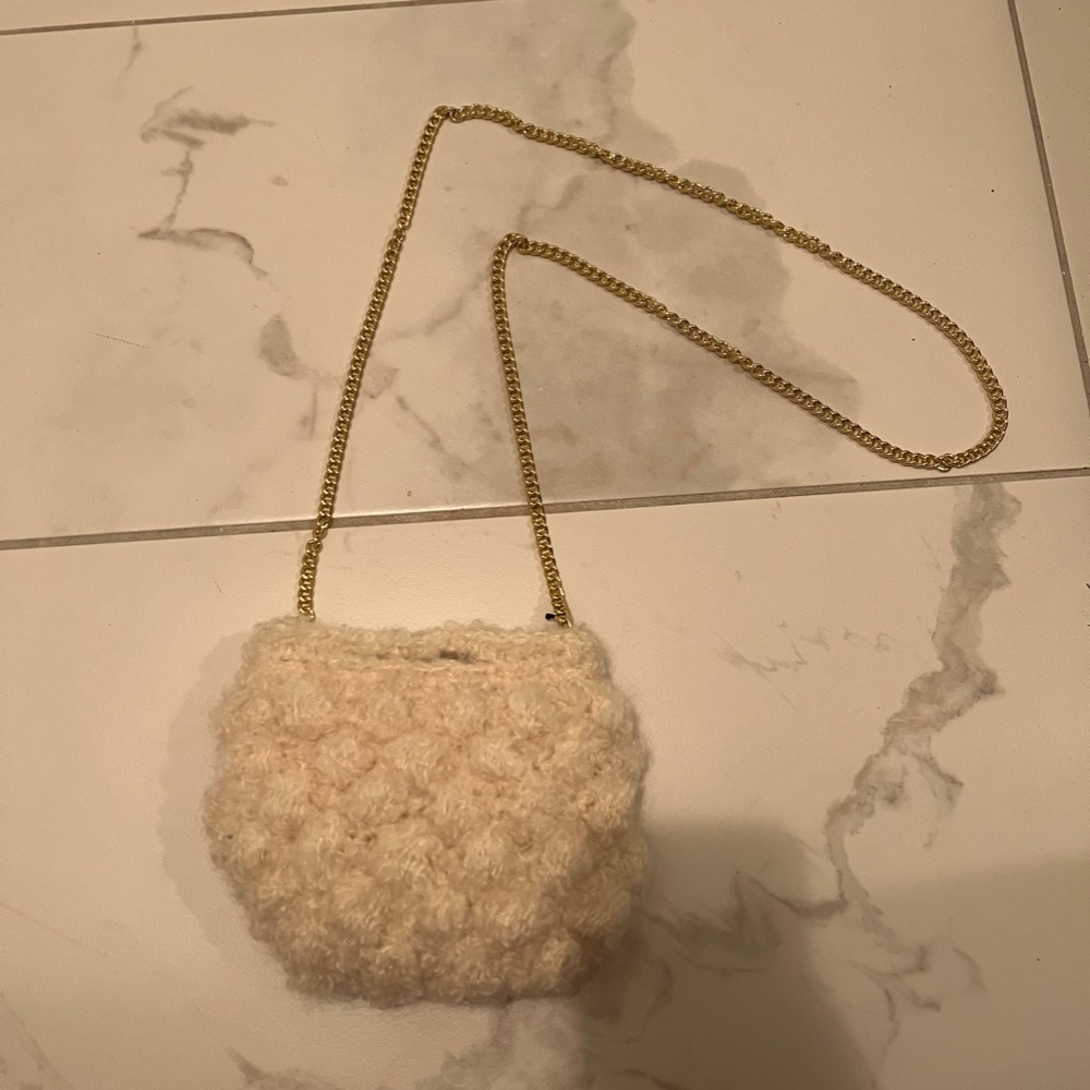 Caterina Bertini White Mohair Crossbody Bag - NWT - Picture 2 of 6